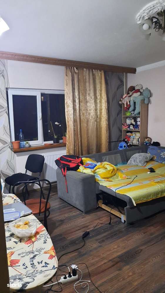 City Mall, Eroii revolutiei,  Padesu Ap 3 cam dec 4/8  hol H-8