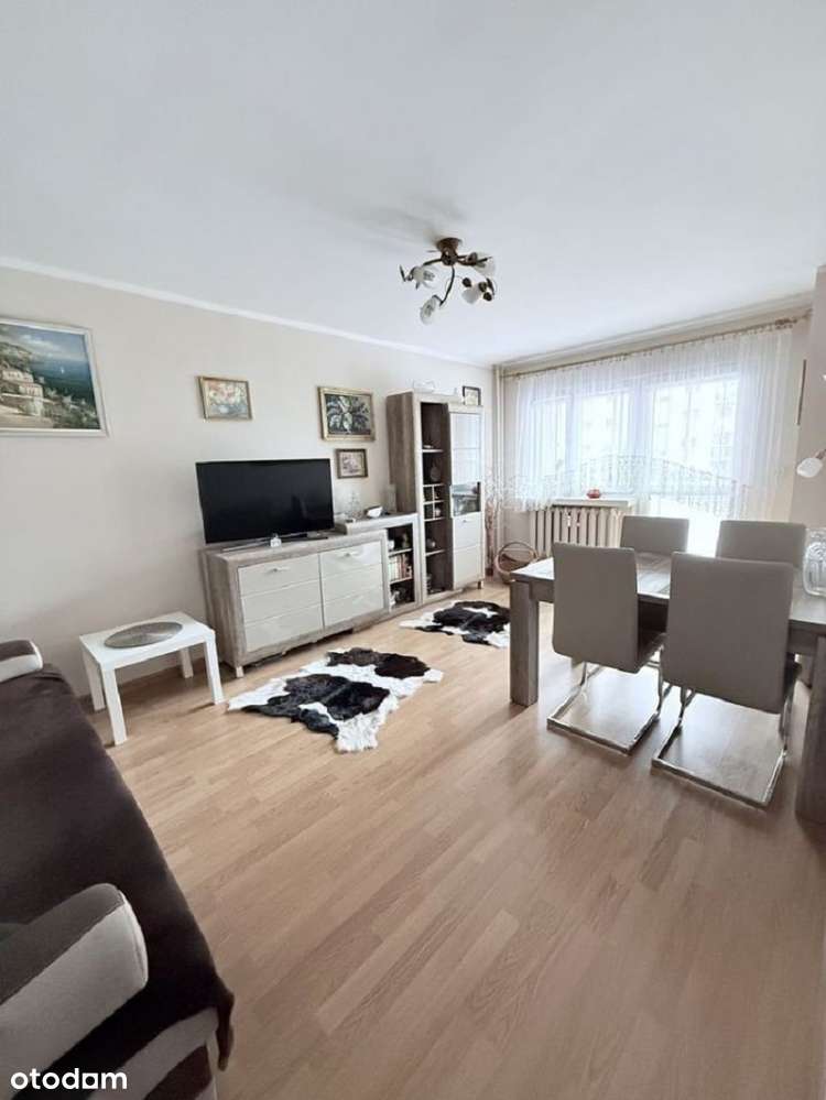 Przestronne 2 pokojowe 54m2 osobna kuchnia balkon  os.Oświecenia-1