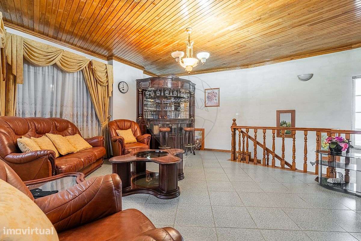 Moradia T3 para venda-9