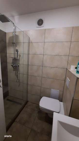 Str. G. Cosbuc (zona bd. Unirii) – ap. 2 camere, decomandat, finisat-5