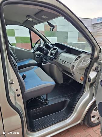 Renault Trafic - 24