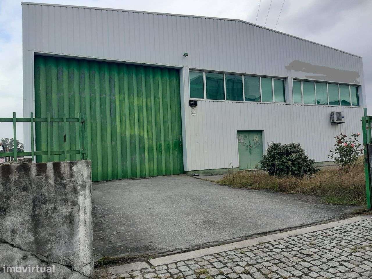 Vende Armazém para investimento atualmente arrendado Penafiel - Grande imagem: 3/9