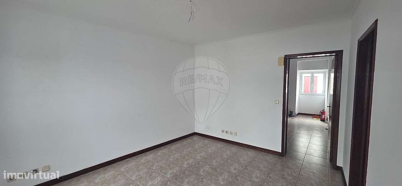 Escritório  para arrendamento - Grande imagem: 3/9