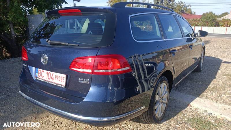 Volkswagen Passat Variant 2.0 TDI Blue TDI DSG Comfortline - 5