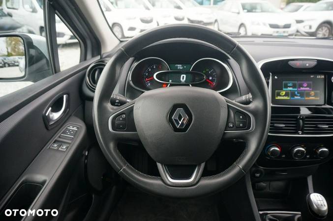 Renault Clio - 14