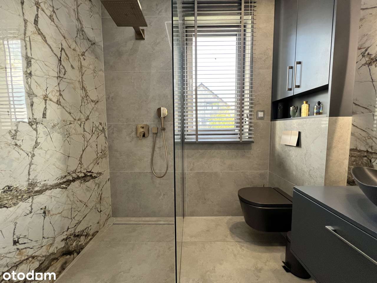 Nowoczesny dom 190 m² z garażem i klimatyzacją-6