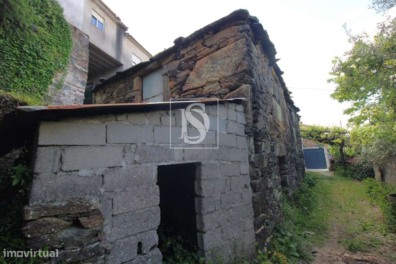Moradia para Restaurar T2 em Rebordelo - Grande imagem: 2/20