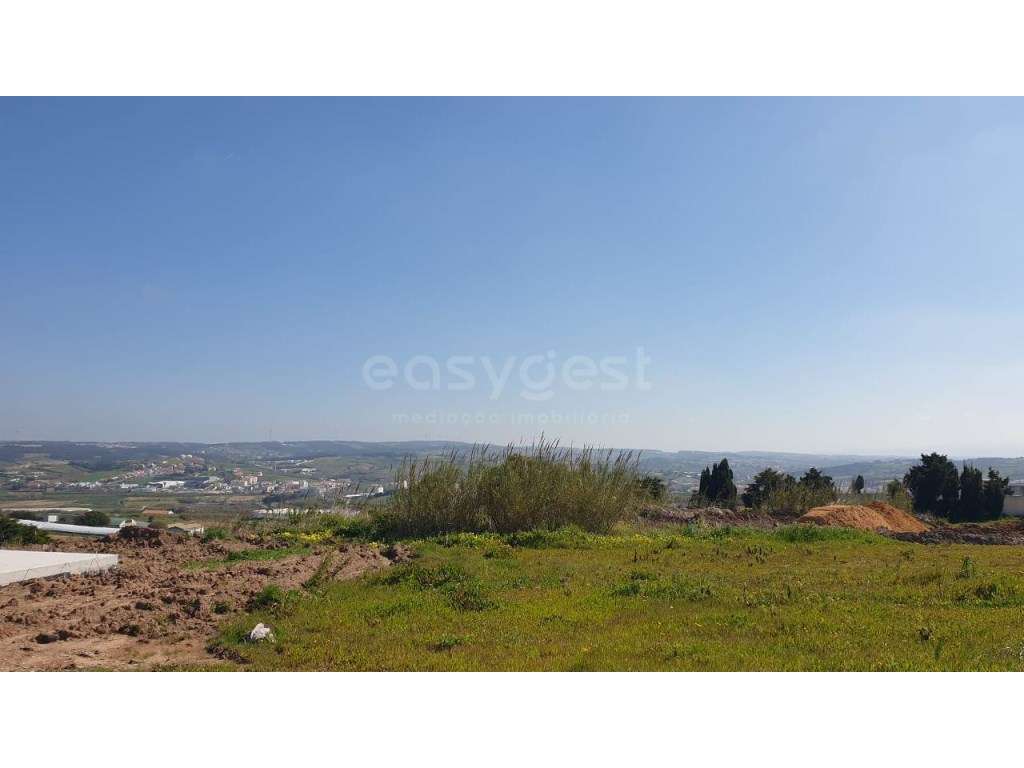 Lote (396m2) Montoito - Atalaia - A 3 minutos Praia e vila da Lourinhã - Grande imagem: 1/11