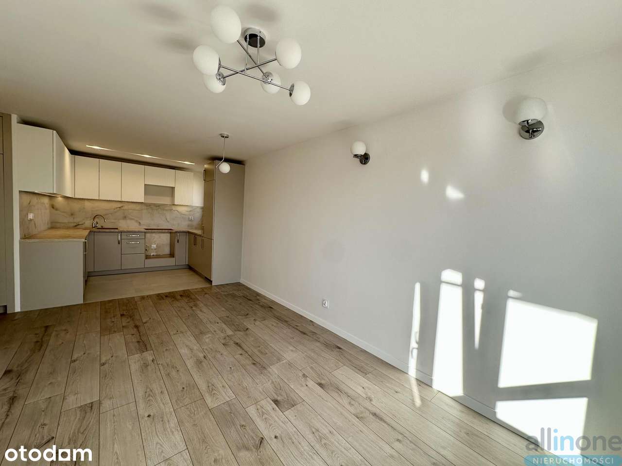 Jasne 3 pokoje z balkonem i kom. lokatorską | po generalnym remoncie-6