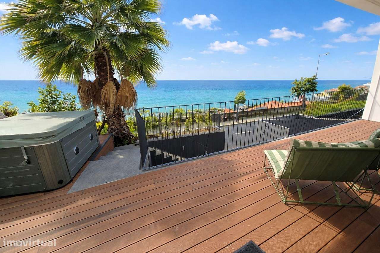 Moradia T3 Com Vista Mar Na Casa Branca Funchal