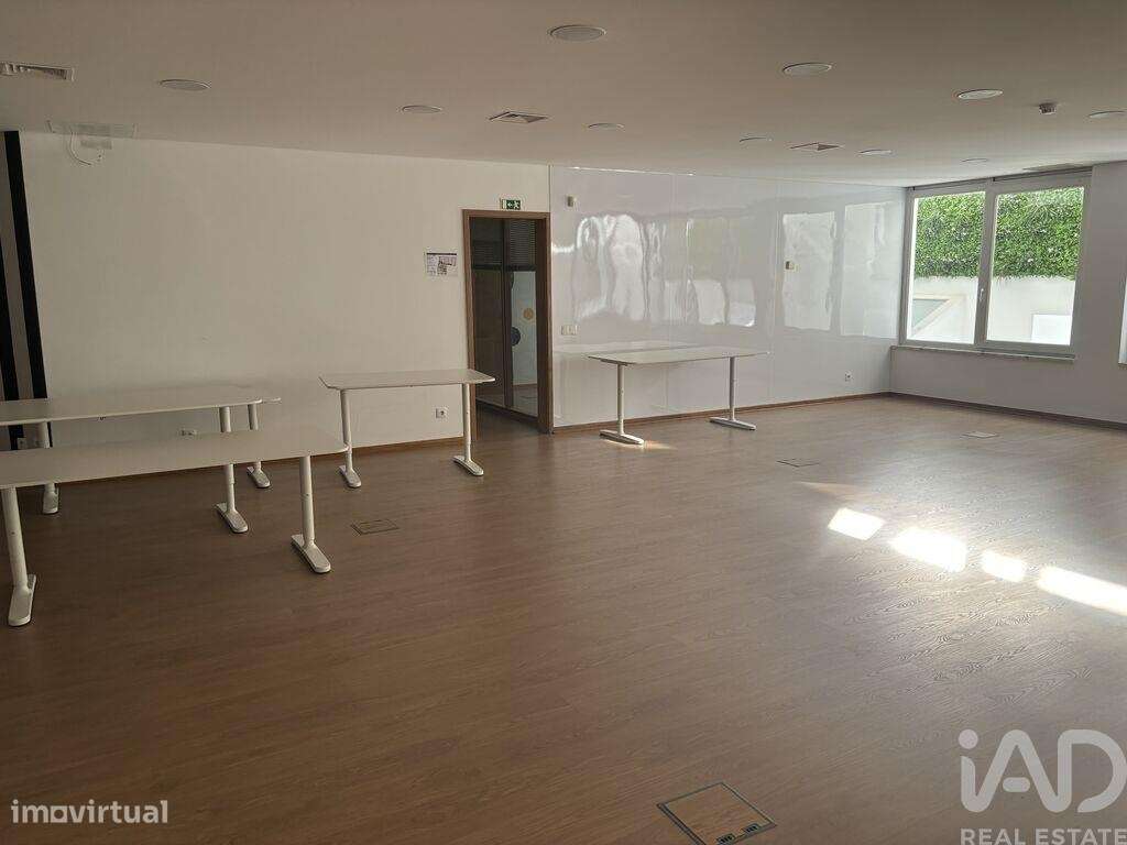 Escritório em Santa Maria Maior de 190,00 m2 - Grande imagem: 4/10