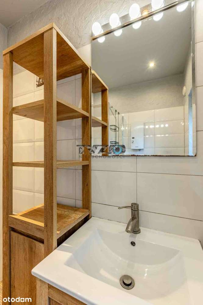 Przytulna kawalerka (27,6 m2) z niezależnym wejści-9