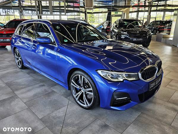 BMW Seria 3 320d Touring xDrive M Sport - 13