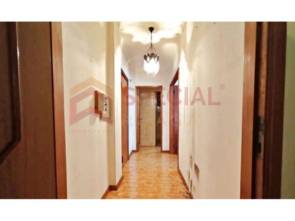 T2 Maia c/ Localização de Excelência-9