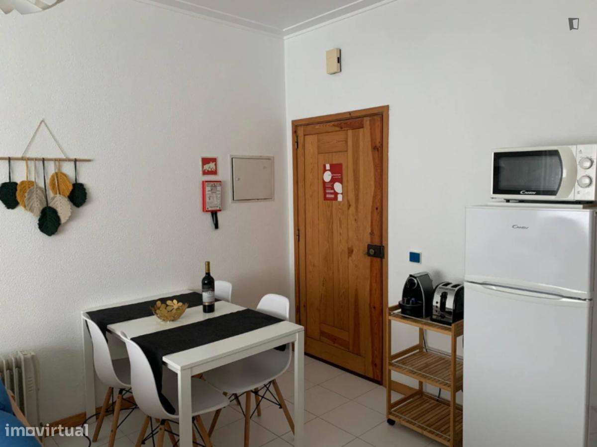 Apartamento com 1 quartos - localizado em Aveiro - Grande imagem: 5/10