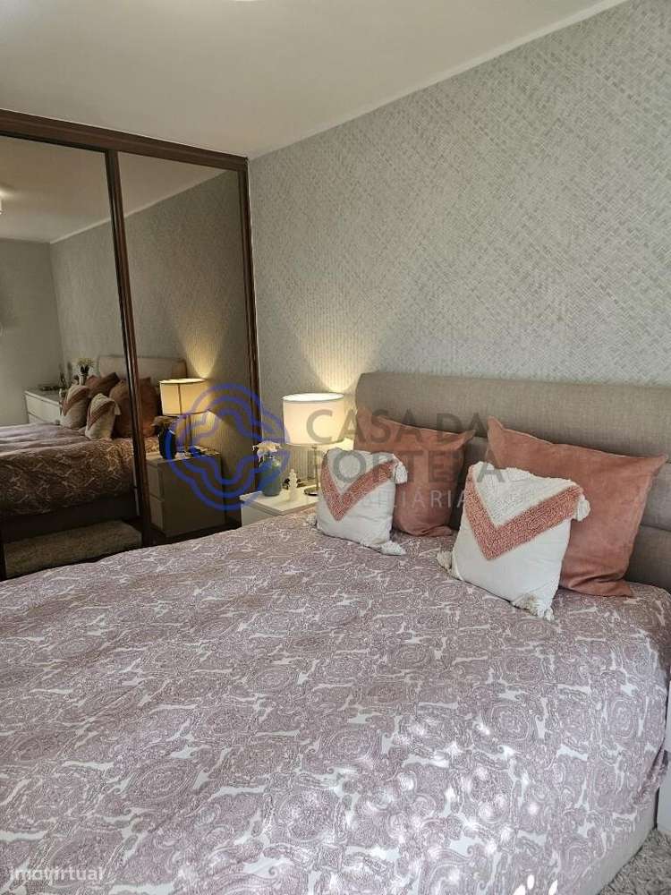 Excelente apartamento T2-29