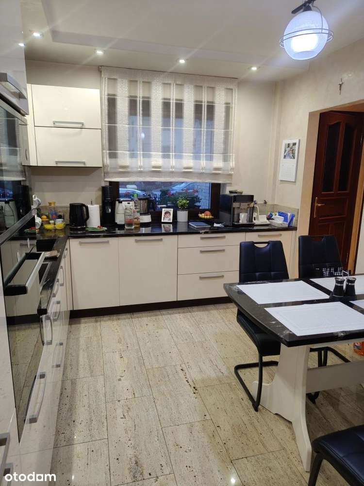 Dom w zabudowie szeregowej . - Pełny obrazek: 3/13