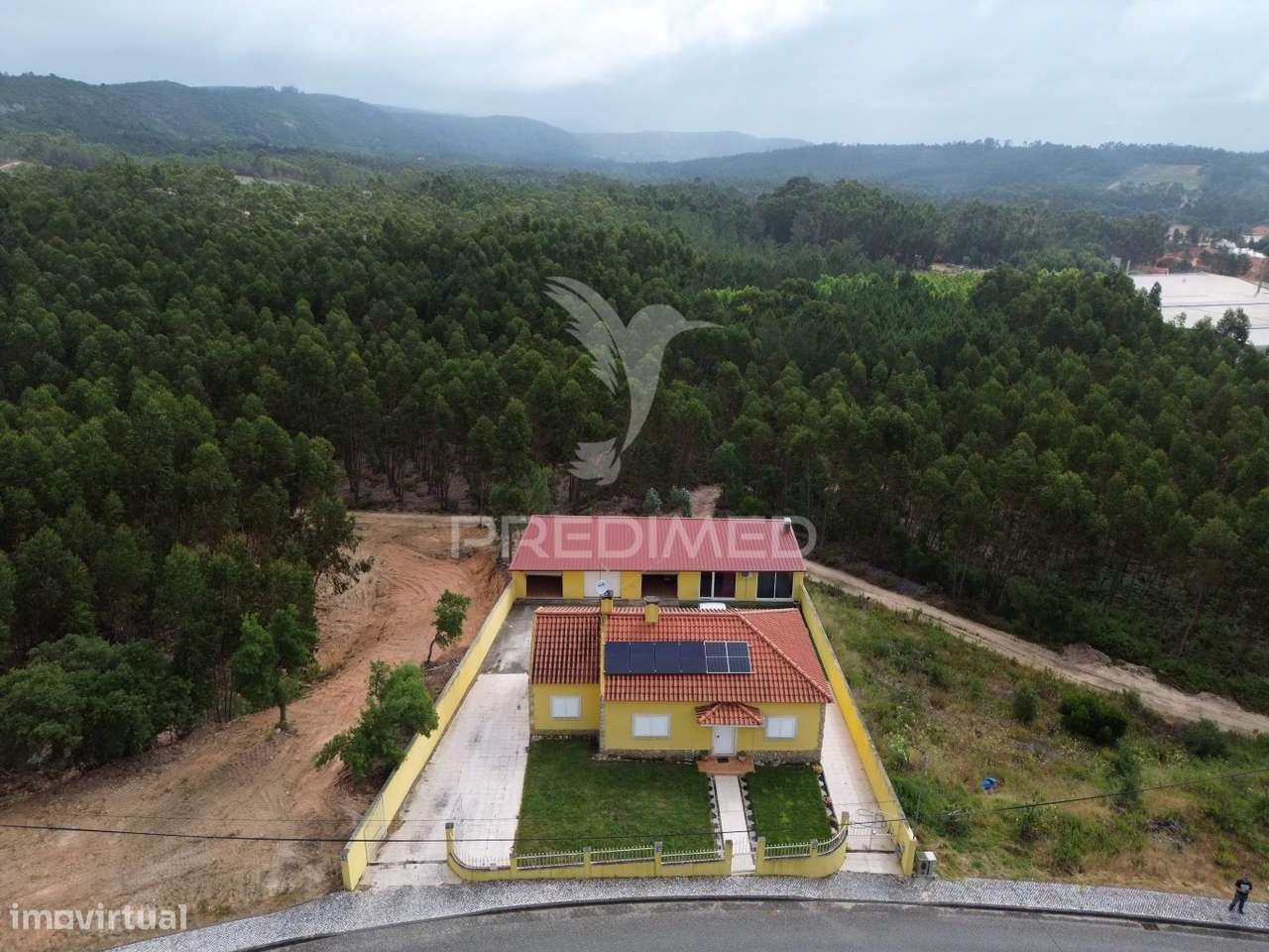 Moradia T3 com garagem - Um Refúgio no Coração do Ribatejo - Grande imagem: 2/29