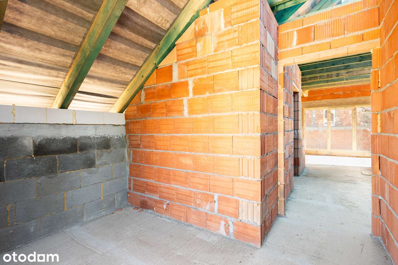 Łapczyca, gm. Bochnia dom wolnostojący + garaż – stan surowy zamknięty-3