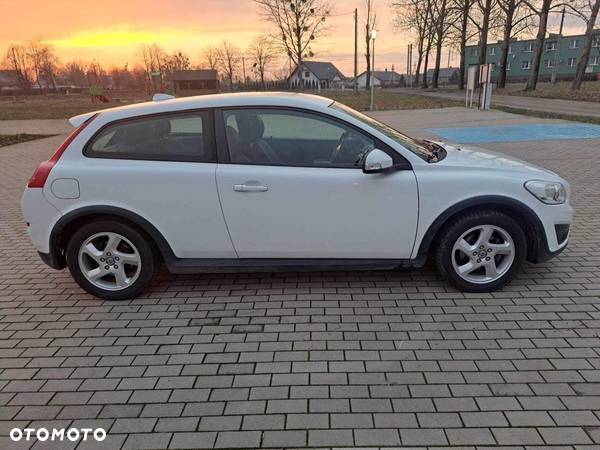 Volvo C30 D2 DRIVe Start-Stop - 4