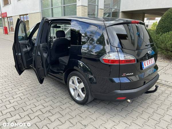 Ford S-Max - 15