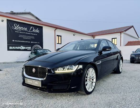 Jaguar XE 2.0 D Portfolio Aut. - 1