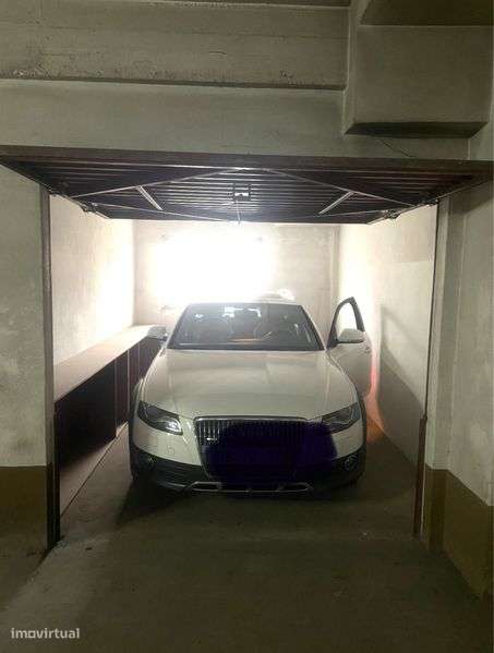 Garagem Monte Abraao Sintra. - Grande imagem: 4/7