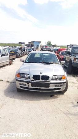 Dezmembrez BMW E46 - 1