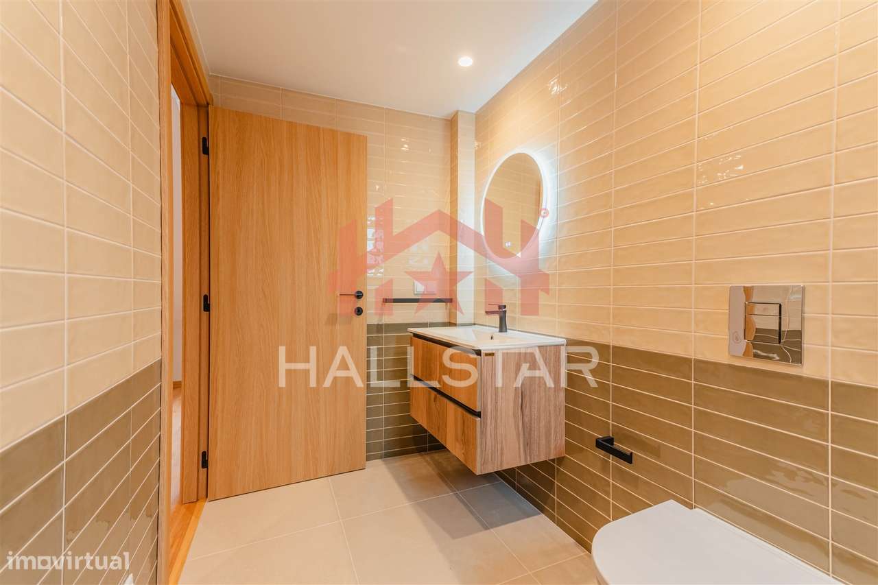 Apartamento T2 Novo / Cozinha Equipada / Vista Castelo de Leiria-14