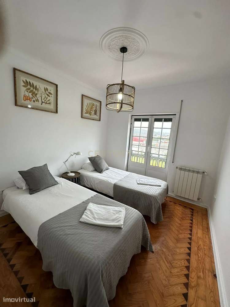 Moradia T5 Azambuja-18