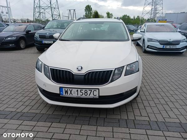 Skoda Octavia - 3