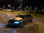 Audi A8 6.0 L Quattro - 10