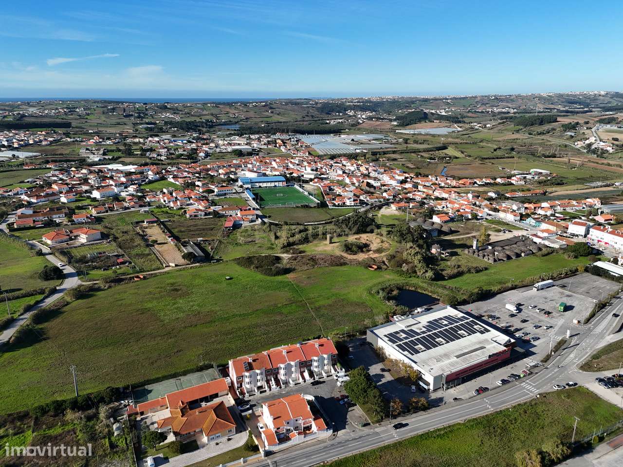Moradia T3 com piscina e vista campo em Localização Privilegiada-36