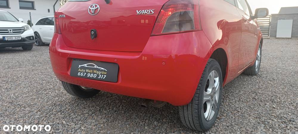 Toyota Yaris 1.0 VVT-i - 6
