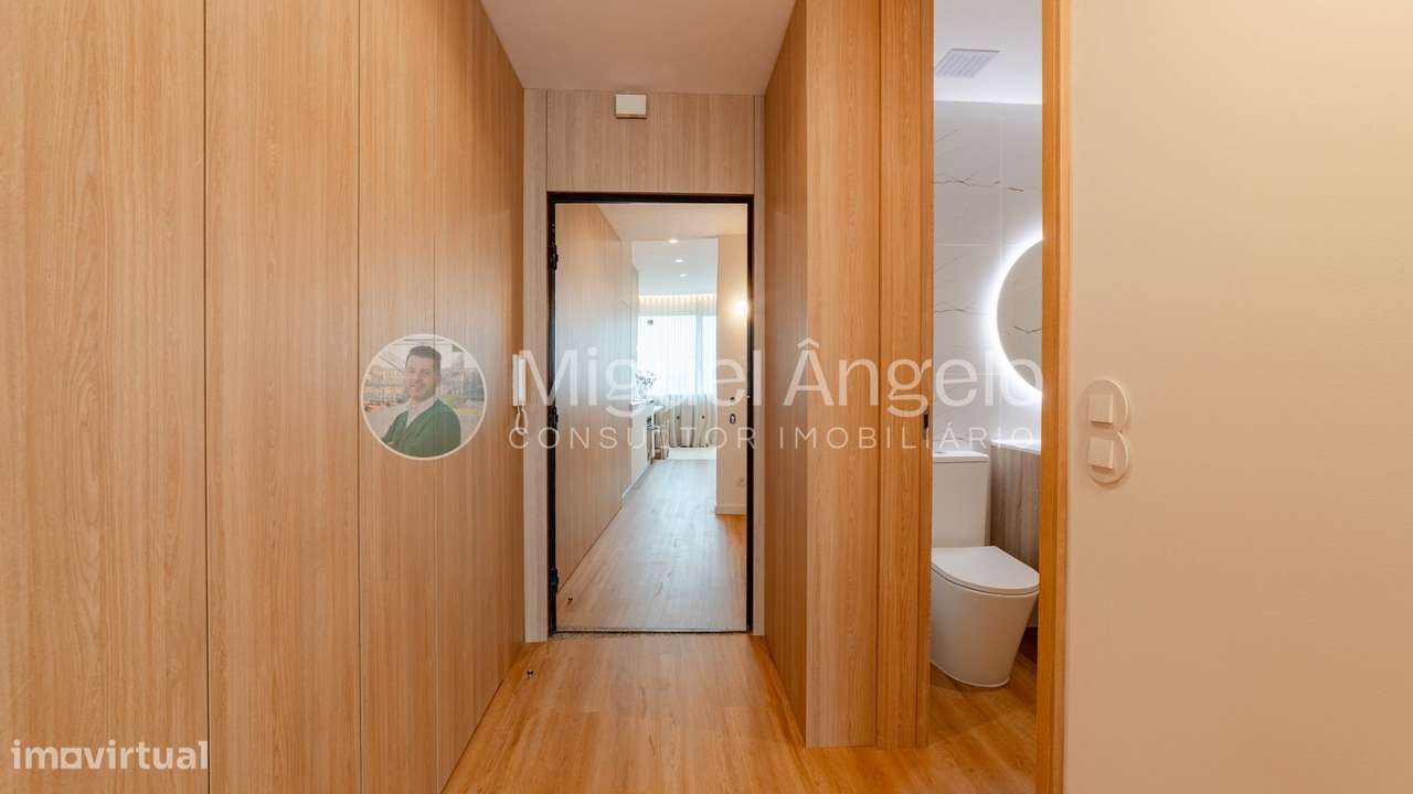 T0 novo c/ lugar garagem e vista para o Jardim Campo 24 de Agosto - Grande imagem: 4/19