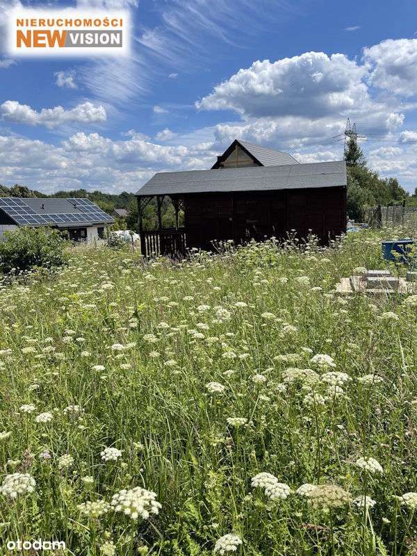 Działka uzbrojona w wodę i prąd-0