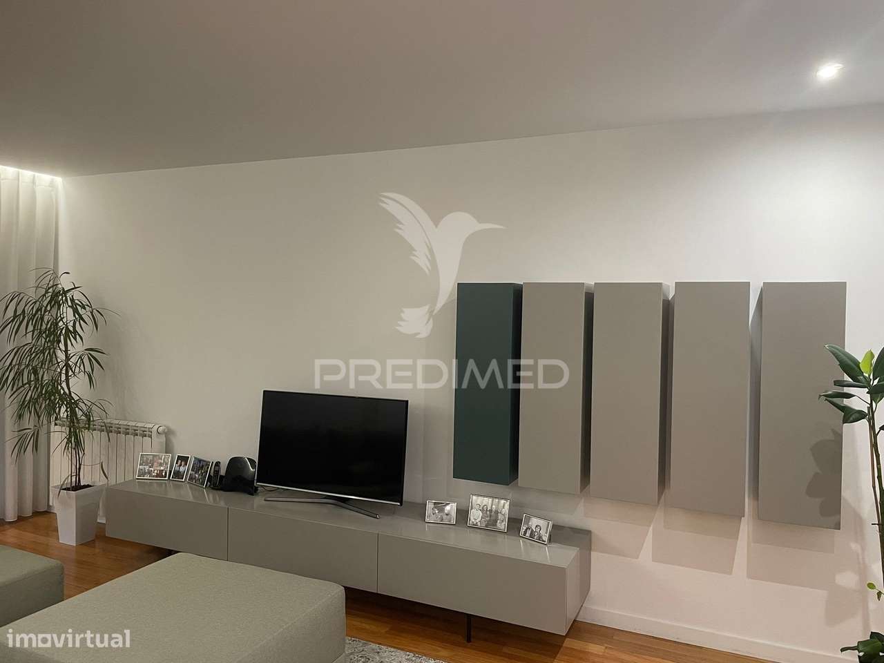 Apartamento T3 totalmente mobilado para Arrendamento a 50 metros da... - Grande imagem: 2/19