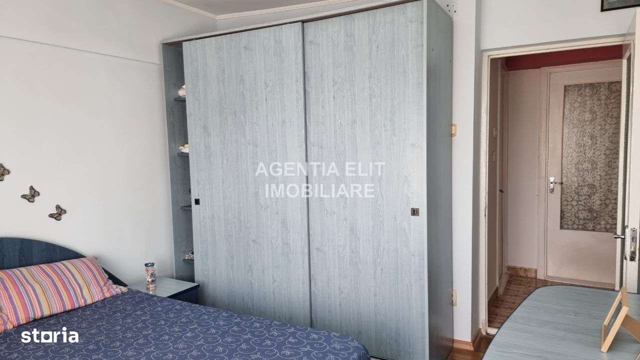 Apartament 4 camere, zona Bucovina - Imagine principală: 5/13