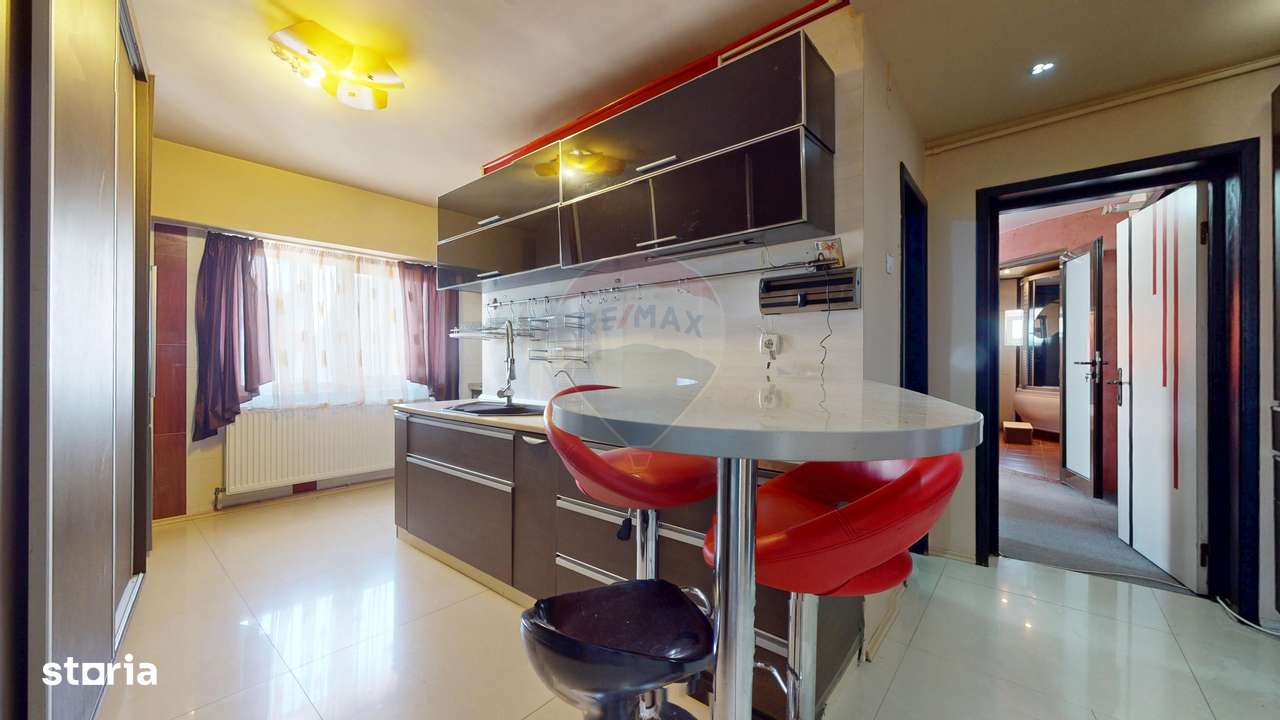 Apartament spațios și modern de vânzare pe Bulevardul Vlahuța, Brașov - Imagine principală: 1/20