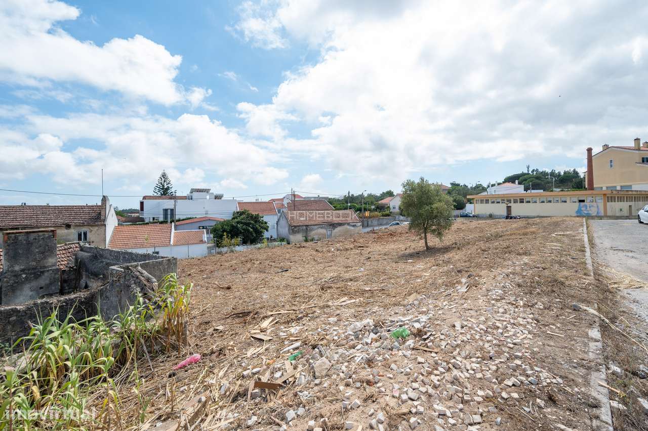 Terreno Urbano para construção de Moradia Unifamiliar Tipologia T3 - A - Grande imagem: 5/11