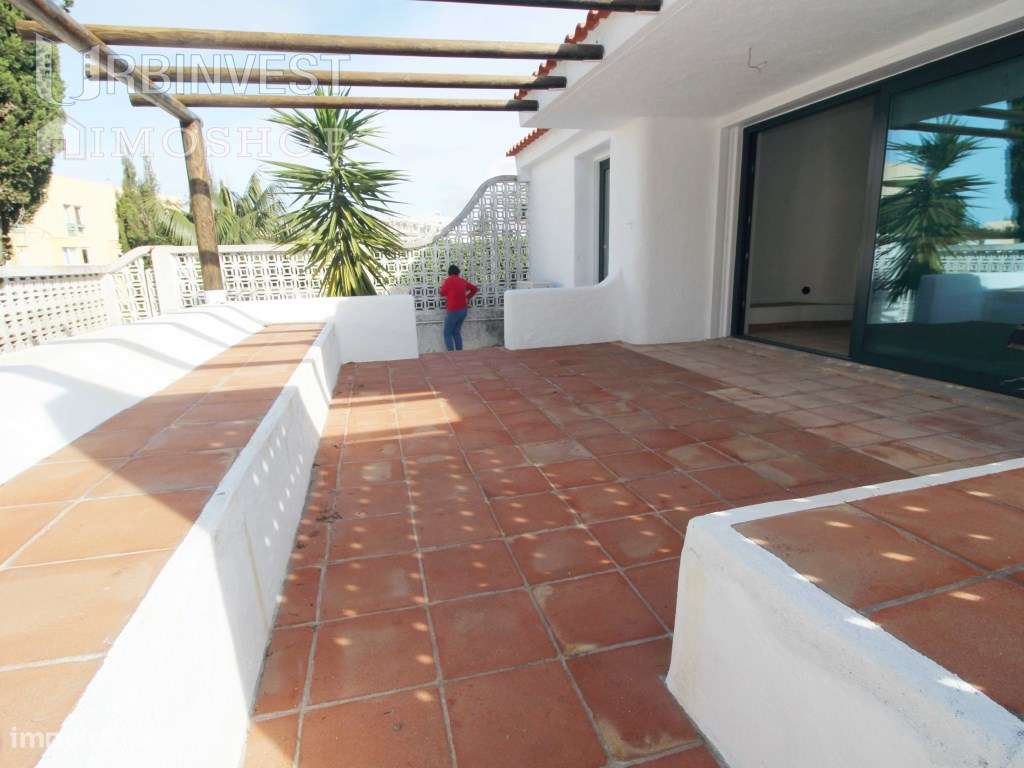 Moradia T2 com jardim privado para ARRENDAR AO ANO em Vilamoura, Al... - Grande imagem: 4/25