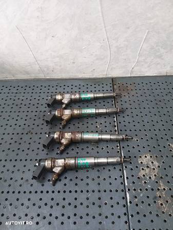 Injector 2.0 d bmw seria 3 e46 0445110131 7789661 - 2