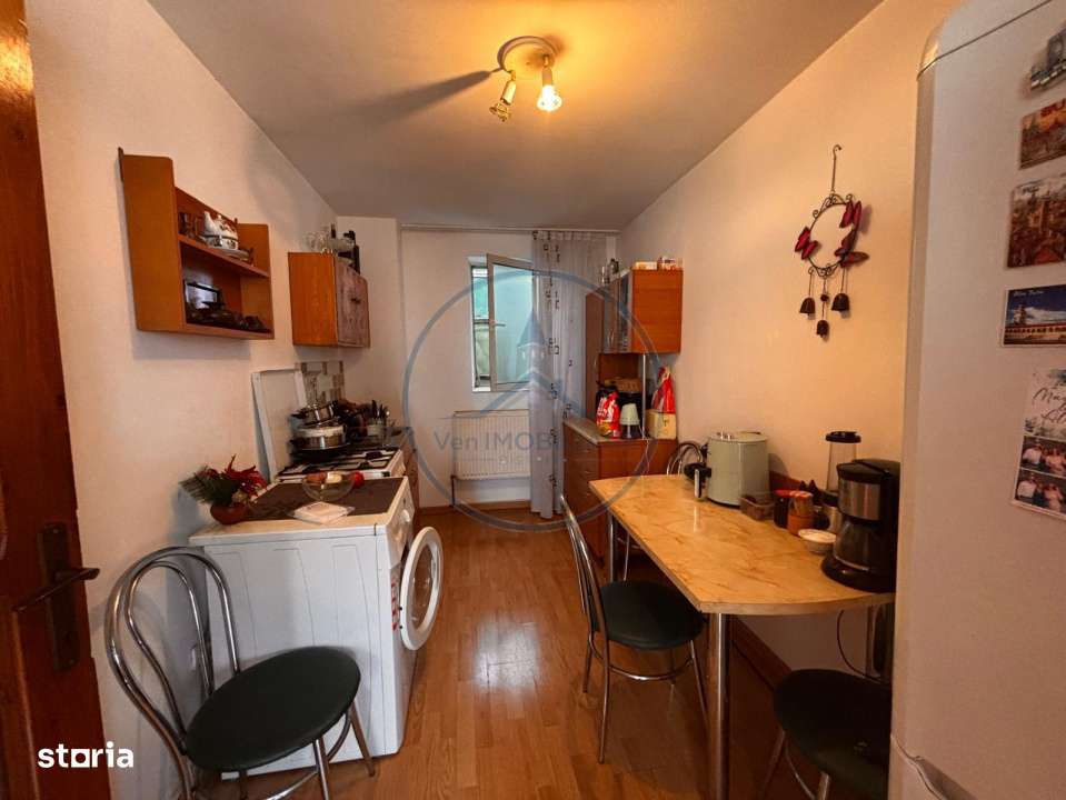 Casa parter + etaj, pozitie deosebita zona Centrala - Imagine principală: 5/14