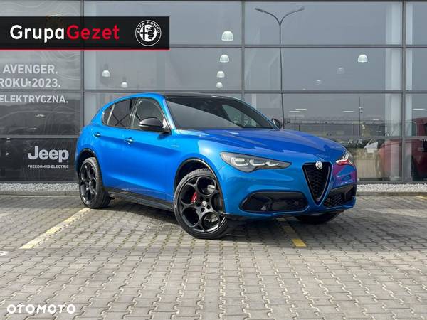 Alfa Romeo Stelvio - 1