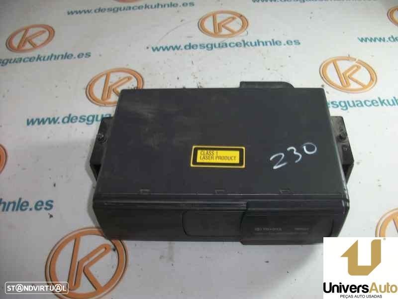 SISTEMA AUDIO / RADIO CD TOYOTA COROLLA VERSO 2002 -TM0461 - 1