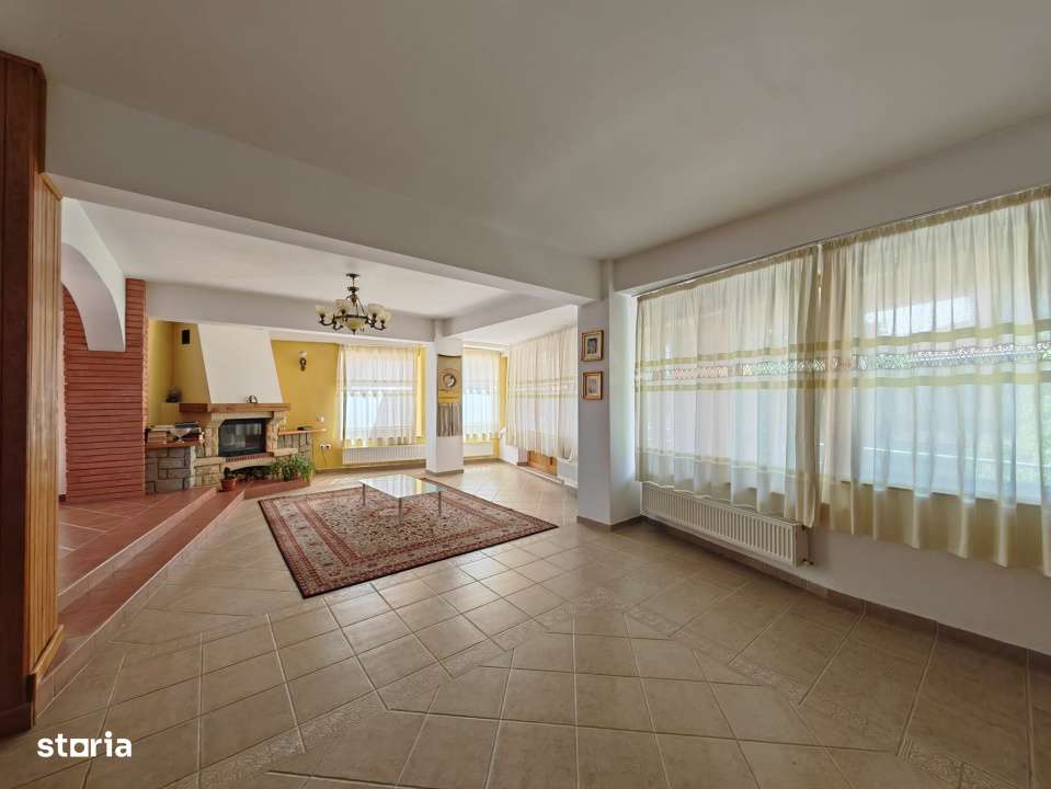 Vila in Pipera, spatioasa, retrasa, multifamiliala - intimitate totala-18