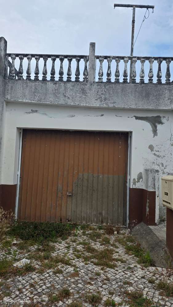 Moradia térrea T4, habitável, sem licença - M. Grande-24