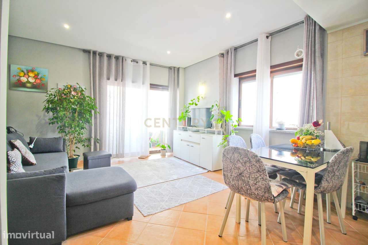 Apartamento T1+2 em Portimão - Oportunidade Única! - Grande imagem: 2/22