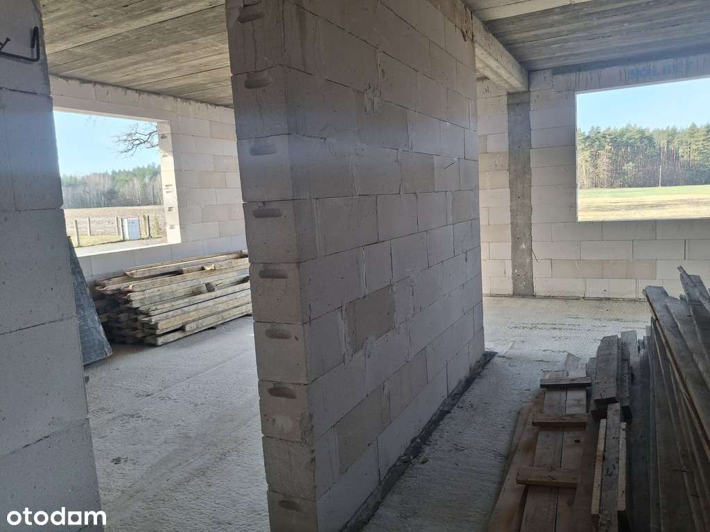 Działka budowlana z domem w stanie surowym-6