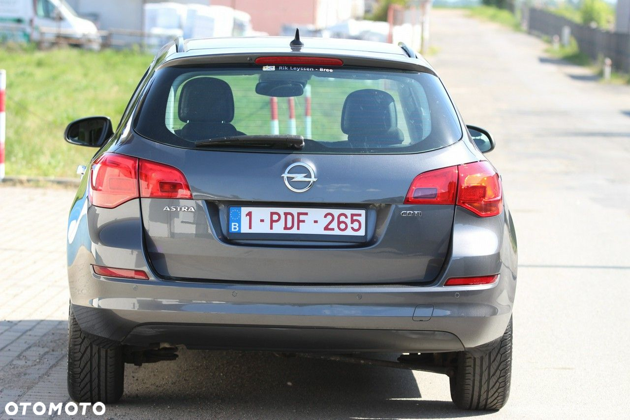 Opel Astra - 6